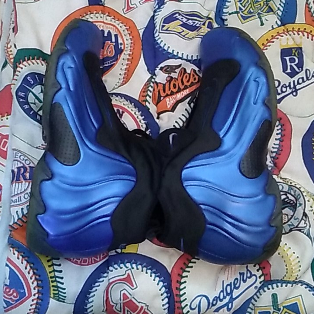 NIKE Flightposite